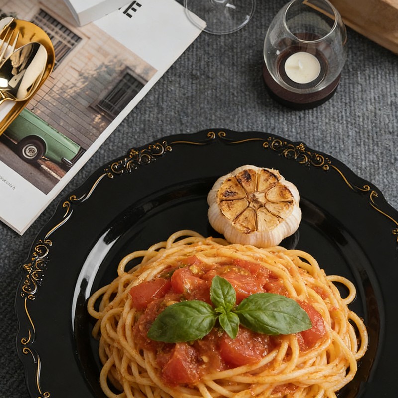 party catering plastic plates