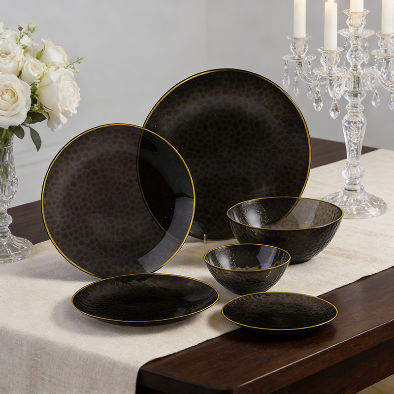 wholesale disposable plates